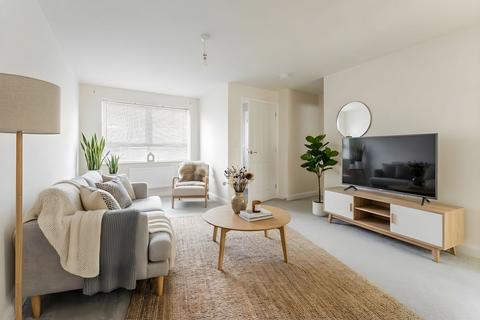 3 bedroom semi-detached house to rent, Haldane Drive, Cringleford