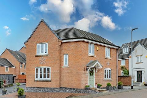 3 bedroom detached house for sale, William Lane, Pudsey, West Yorkshire