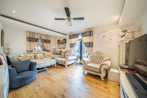 5 bedroom semi-detached house for sale, Westhorne Avenue, London SE9