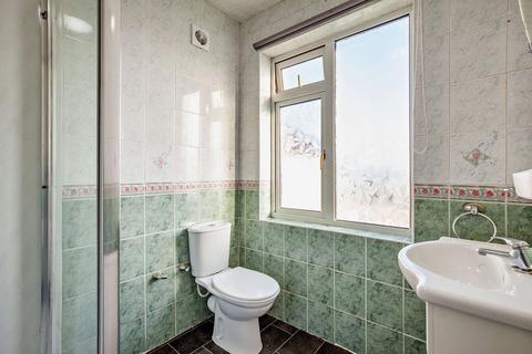 2 bedroom semi-detached house for sale, Heaton Avenue, Romford, RM3