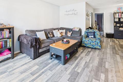 undefined, Excalibur Close, Crawley RH11
