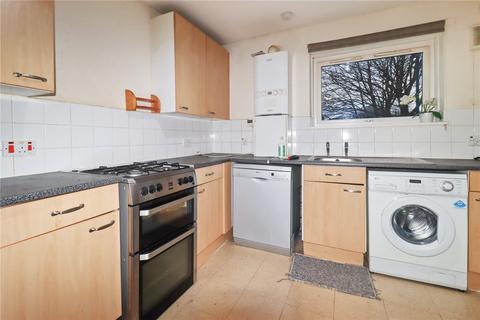2 bedroom flat for sale, North Close, Tyne and Wear NE6