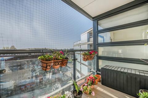 undefined, Kingsbury Road, London NW9