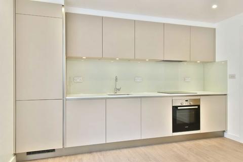 2 bedroom flat to rent, Churchwood Gardens, London SE23