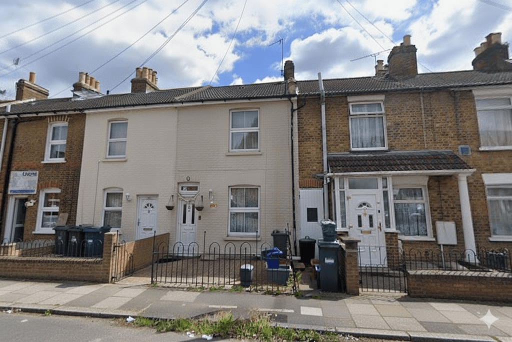 2 bed terraced house for sale Orchard Road, Houns