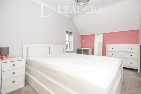 2 bedroom flat to rent, Avoncroft Court, 29 Avenue Road, CV31