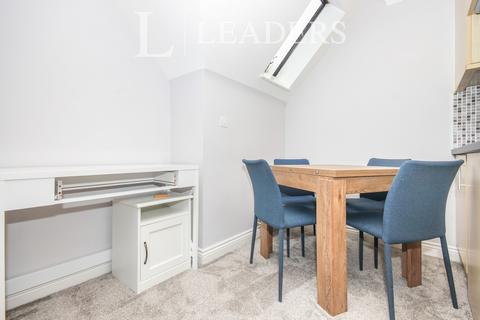 2 bedroom flat to rent, Avoncroft Court, 29 Avenue Road, CV31