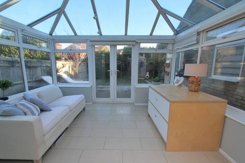 3 bedroom detached house for sale, Sturdee Close, Eastbourne BN23