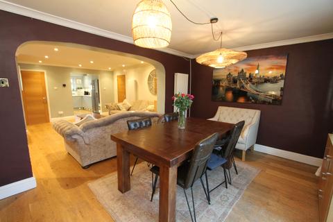 3 bedroom detached house for sale, Sturdee Close, Eastbourne BN23