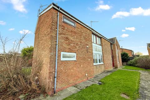 2 bedroom flat for sale, Spencerbeck, Ormesby, TS7