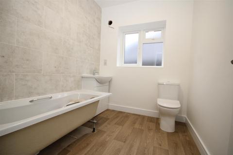 undefined, Worplesdon Road, Guildford