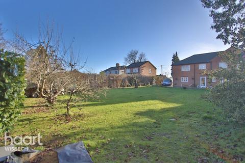 undefined, Wales Bank, Elm