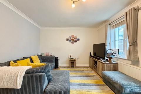 2 bedroom semi-detached house for sale, Helmsman Rise, St Leonards-on-Sea, TN38
