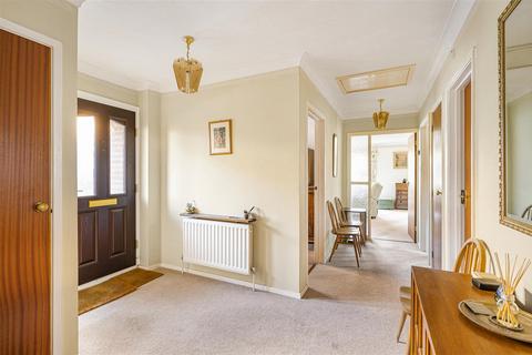 3 bedroom detached bungalow for sale, North Way, Seaford