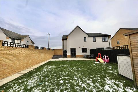 3 bedroom semi-detached house for sale, Lil Bilocca Way, Kingswood, Hull