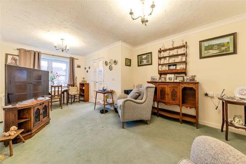 1 bedroom apartment for sale, Moores Court, Sleaford NG34