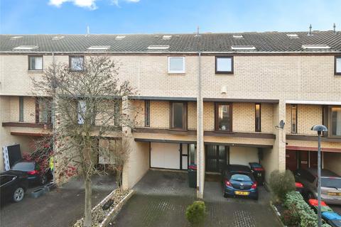 4 bedroom terraced house for sale, North Twelfth Street, Milton Keynes, Buckinghamshire