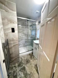 2 bedroom maisonette to rent, Honeypot Lane, Kingsbury, NW9