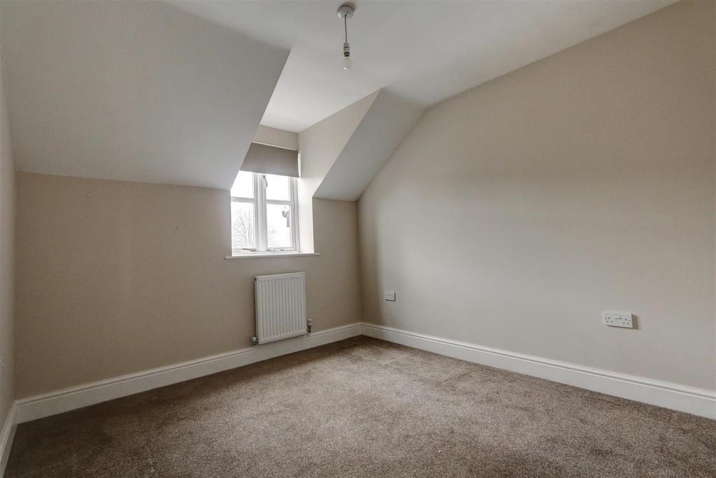 Bedroom 2.jpg
