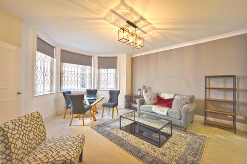 1 bedroom terraced house to rent, 98 Redcliffe Gardens, London, SW10