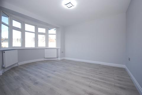 3 bedroom house to rent, Rosedene Avenue, Morden SM4