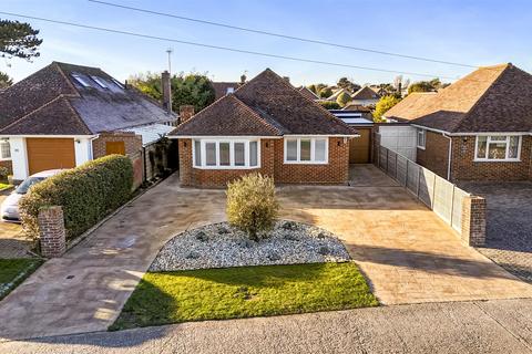 2 bedroom detached bungalow for sale, The Ridings, Littlehampton BN16