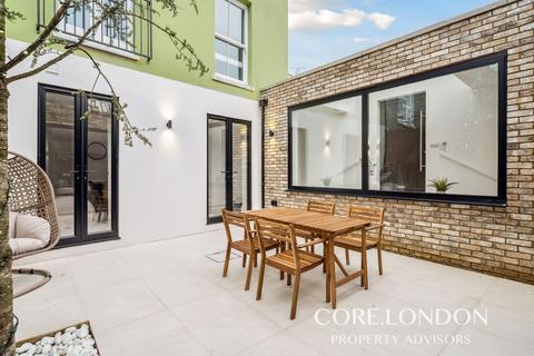 undefined, The Grove, Ealing, W5