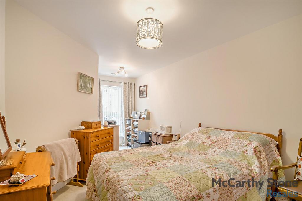 8673811-interior03-800.jpg