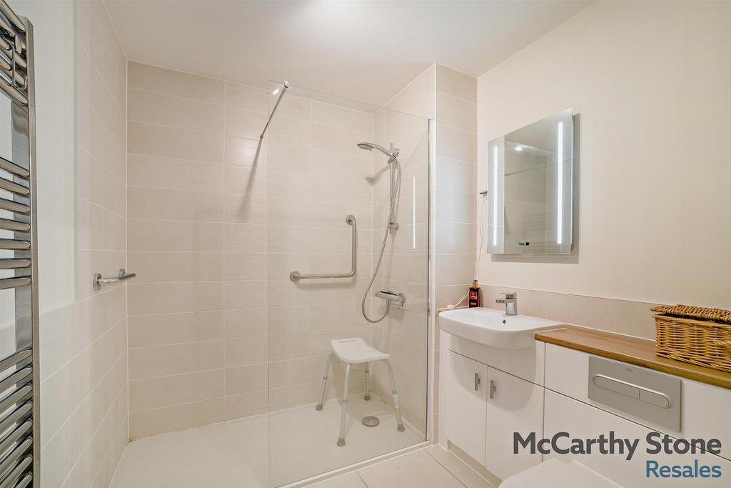 8673811-interior08-800.jpg
