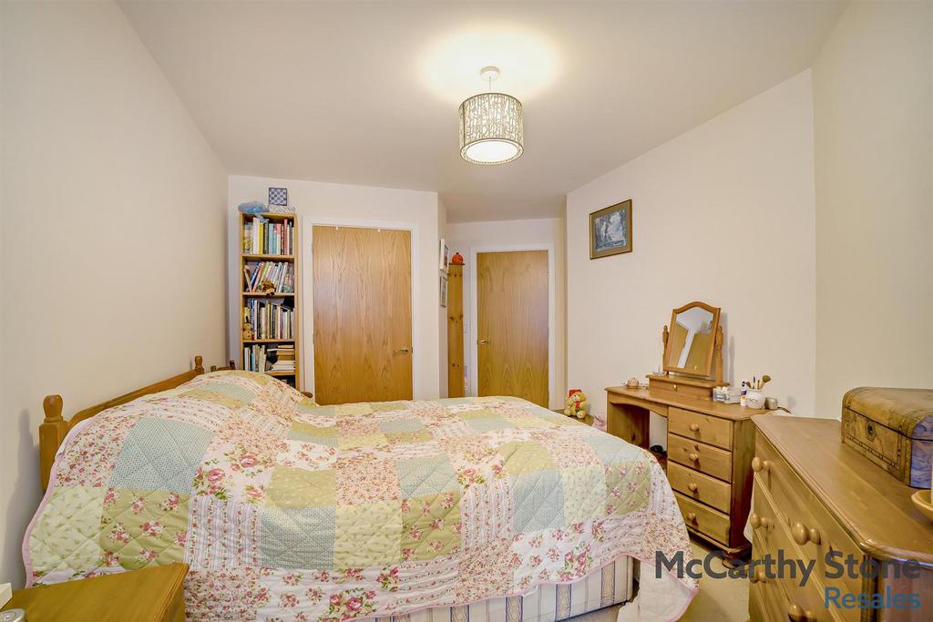 8673811-interior04-800.jpg
