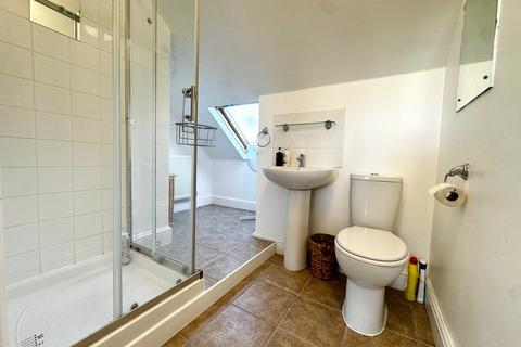 1 bedroom flat to rent, Allison Road, London W3