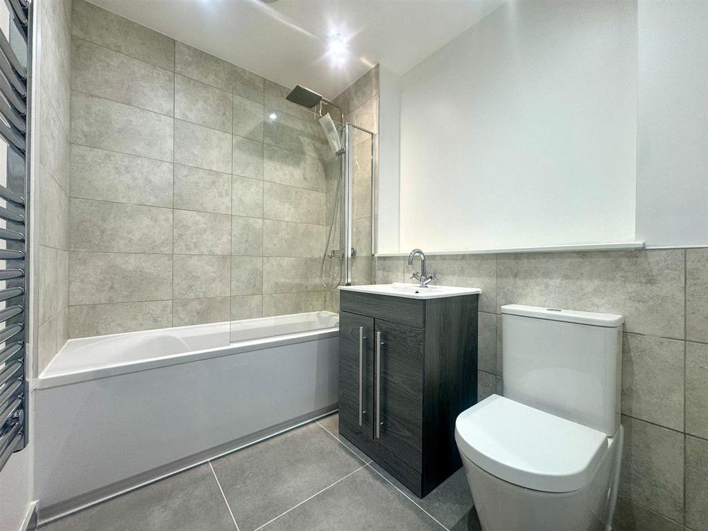 Bathroom.jpeg