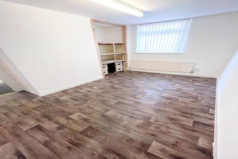 undefined, Larkhall ML9