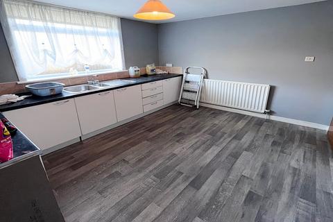 undefined, Larkhall ML9
