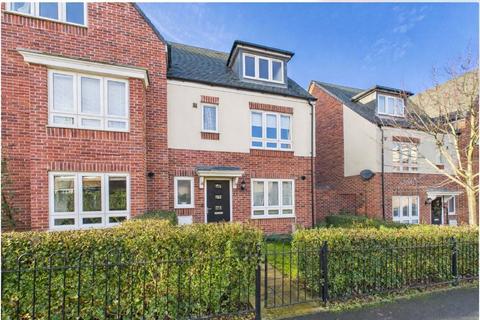 4 bedroom semi-detached house for sale, Webster Close, Bracknell, Berkshire, RG12