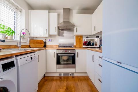 3 bedroom semi-detached house for sale, Claremont Crescent, Rayleigh SS6