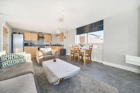 2 bedroom flat for sale, Weevil Lane, Hampshire PO12