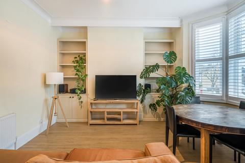 3 bedroom apartment for sale, Fenwick Road, Peckham, London