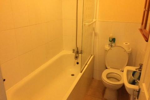 Studio to rent, Nelson Road, Crouch End, London, N8