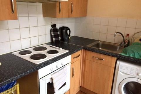 Studio to rent, Nelson Road, Crouch End, London, N8