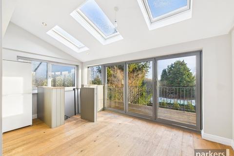 4 bedroom semi-detached house for sale, Henley Road, Reading RG4