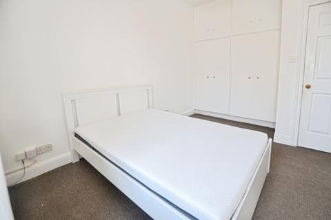 1 bedroom flat to rent, Stewart Terrace, Gorgie, Edinburgh, EH11