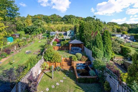 undefined, Chipstead Lane, Lower Kingswood, Tadworth