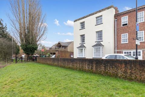 1 bedroom flat for sale, Waterside, Upton-upon-severn, WR8