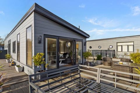 undefined, Upton Marina, Upton Lake, Worcestershire, WR8