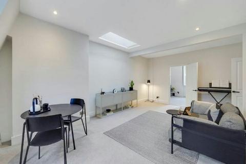 1 bedroom flat for sale, Whitehall Park, Whitehall Park Conservation Area N19 3TW