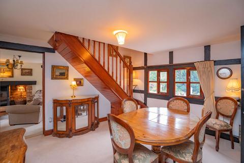 undefined, Longdon, Twekesbury, GL20