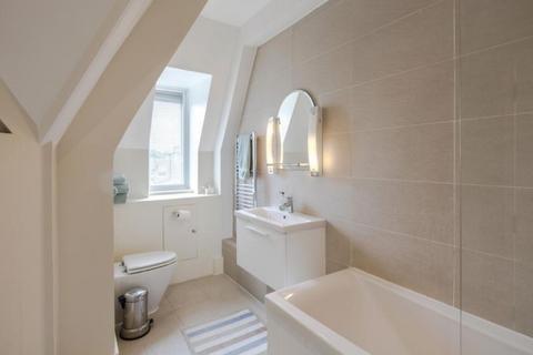 undefined, London SW10