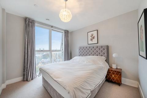 2 bedroom flat for sale, Brixton Hill, London, SW2