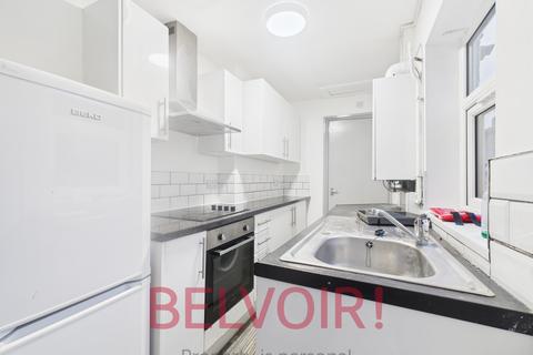 2 bedroom terraced house to rent, Etruria Vale Road, Etruria, Stoke-on-Trent, ST1
